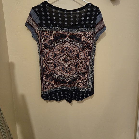 LUCKY Brand Bohemian Print Women's Top - Multicolor. Womens size small - Picture 2 of 7